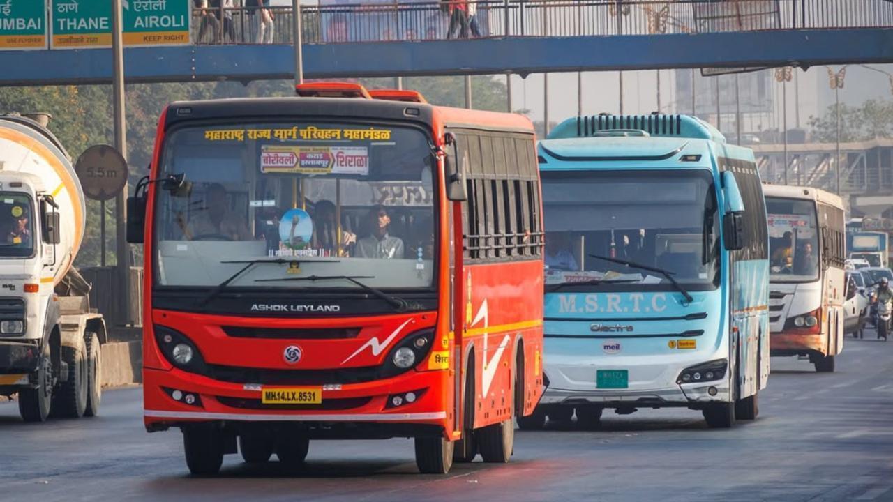 Các xe buýt MSRTC tại Maharashtra
