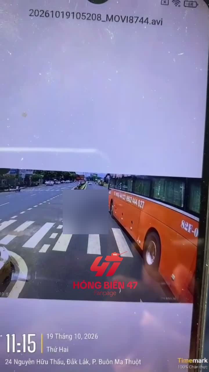 Hiện trường vụ tai nạn, khu vực nạn nhân đã được che mờ